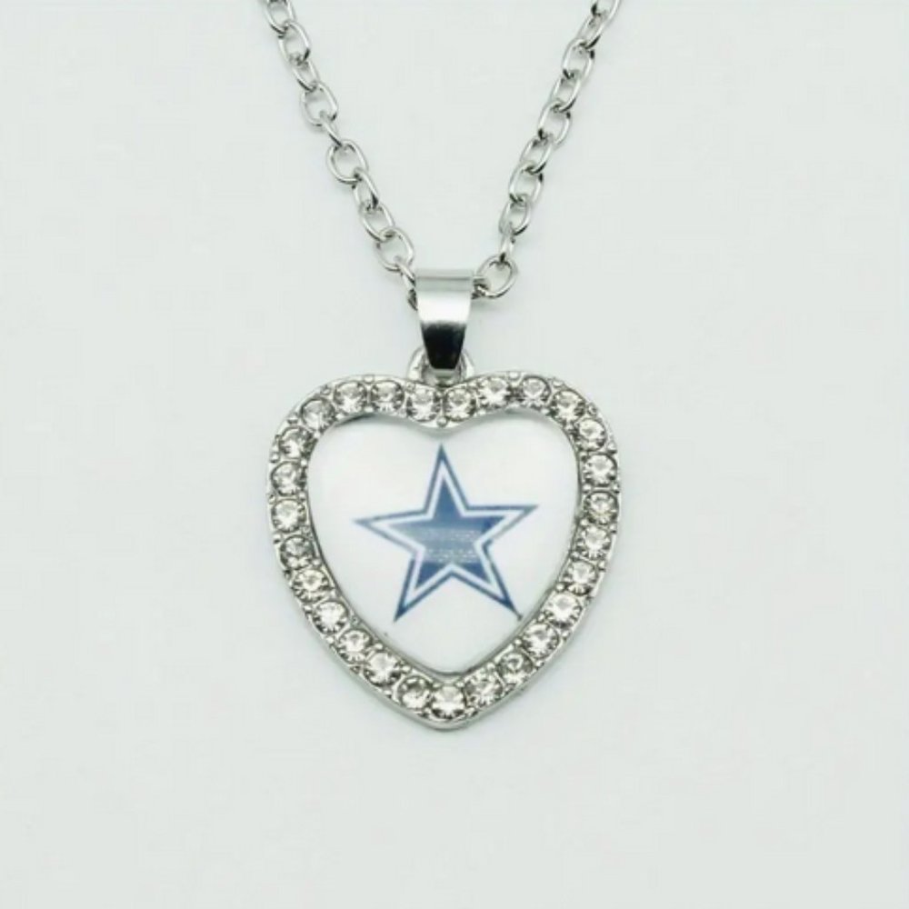 Heart-Shaped Dallas Cowboys Rhinestone Pendant Necklace Jewelry